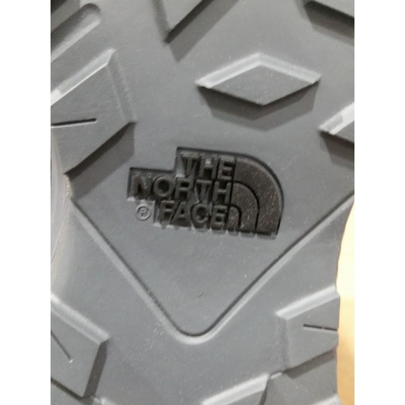 The North Face, Men, Cragstone Leather Mid WP Boots, 8, Black/Grey